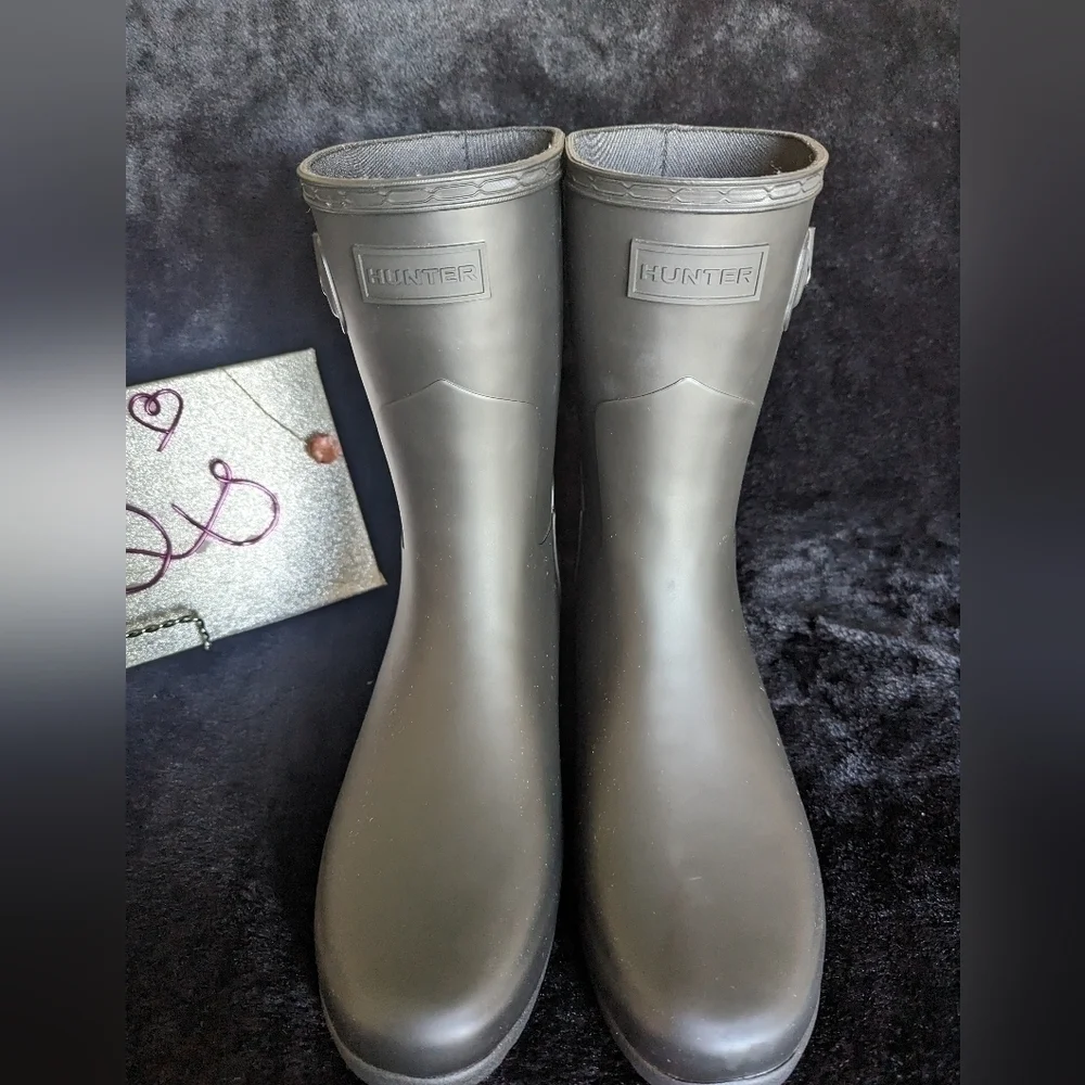 Refined Hunter Rain Boot Short 8
